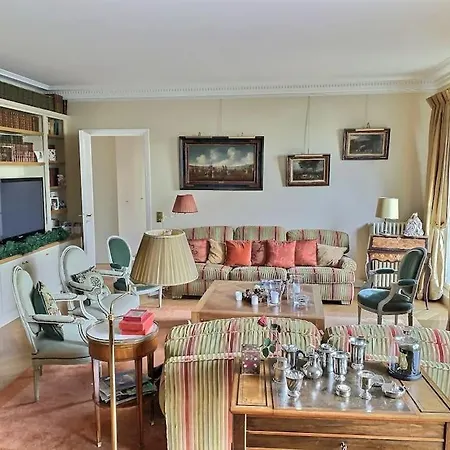 : Grand Calme Et Terrasse Apartman Párizs